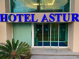 Astur Hotel y Suites