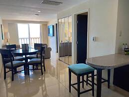 Astur Hotel y Suites