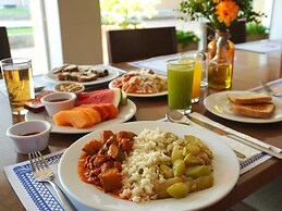 Astur Hotel y Suites