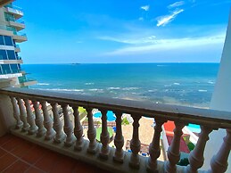 Astur Hotel y Suites