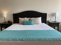 Astur Hotel y Suites