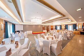 Landmark Grand Hotel