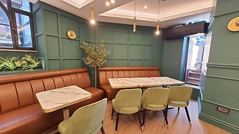 Amethyst Hotel