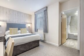St Ives Hotel