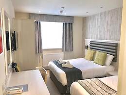 St Ives Hotel