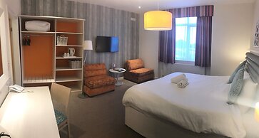 St Ives Hotel