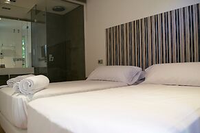 Cosmopolitan Boutique Rambla by Blossom Hotels