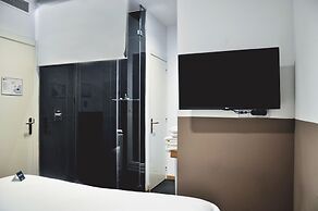 Cosmopolitan Boutique Rambla by Blossom Hotels
