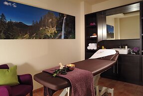 Hotel Fire & Ice