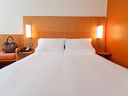 ibis Abu Dhabi Gate