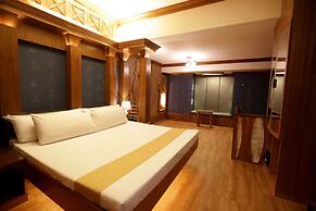 Hotel Ava Cuneta
