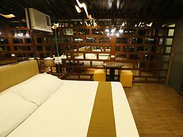 Hotel Ava Gil Puyat