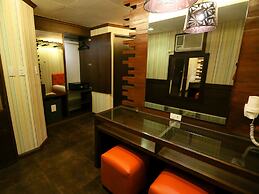 Hotel Ava Gil Puyat