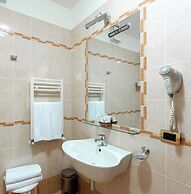 Domus Hotel