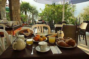 Hotel Augusta Garni