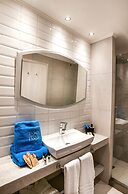 Acrotel Lily Ann Village