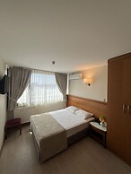 Yavuz Otel
