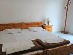 Pagona Hotel