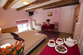 Unikat Guest Rooms