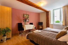 Unikat Guest Rooms