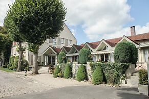 Hotel Chantilly Le Relais D'aumale