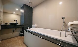 Gu Hotel Patong
