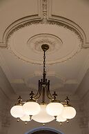 Alqush Downtown Hotel