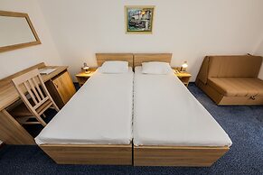 Hotel Medena Budget