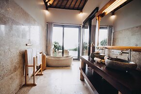Munduk Moding Plantation Nature Resort
