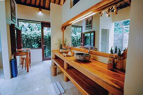 Munduk Moding Plantation Nature Resort