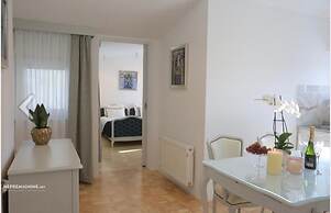 Aparthotel Vila Minka