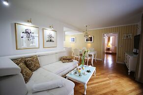 Aparthotel Vila Minka
