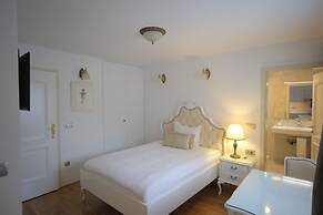 Aparthotel Vila Minka