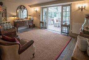Holly Lodge Boutique B&B