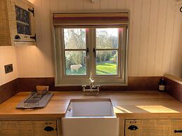 Holly Lodge Boutique B&B