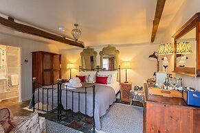 Holly Lodge Boutique B&B