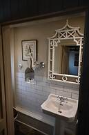 Holly Lodge Boutique B&B