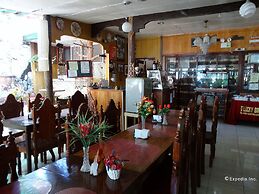 D' Lucky Garden Inn