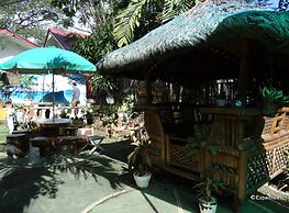 D' Lucky Garden Inn