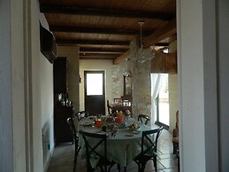 Fontana Vecchia Bed & Breakfast