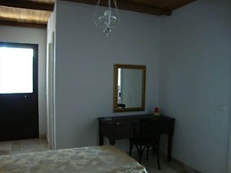Fontana Vecchia Bed & Breakfast
