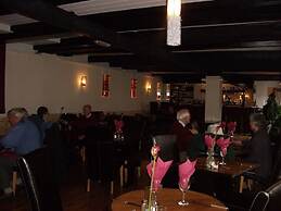 The George Hotel