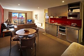 St James Apartments