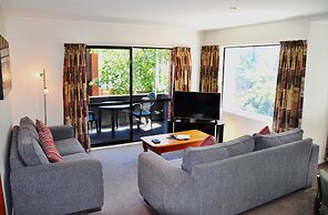 St James Apartments