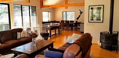 St James Apartments