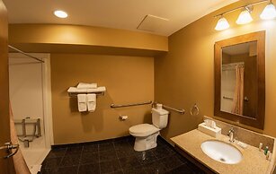 Camrose Resort & Casino
