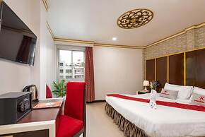 Khurana Inn