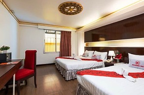 Khurana Inn