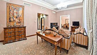 ALFAVITO Kyiv Hotel
