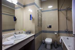 ALFAVITO Kyiv Hotel